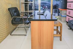 Hotel O Ciputat Near Apartment Green Lake View Ciputat