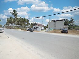 OYO 90976 Pantaistay baturakit