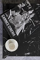 Warsaw Jaktorowska Apartment by Renters