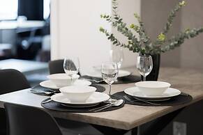 Elegant Apartment in Warsaw by Renters