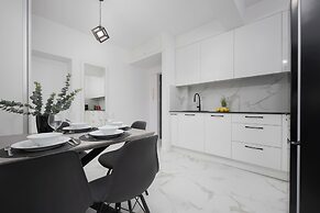 Elegant Apartment in Warsaw by Renters
