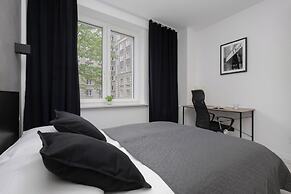 Elegant Apartment in Warsaw by Renters