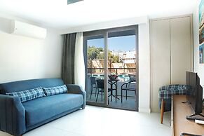 Queen Residence by Important Group