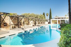 Queen Residence by Important Group