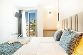 Queen Residence by Important Group