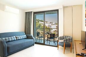 Queen Residence by Important Group