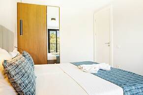 Queen Residence by Important Group