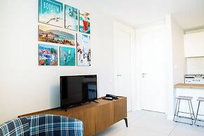 Queen Residence by Important Group