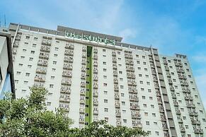 OYO 93927 Apartemen Gateway Pasteur By Taufan