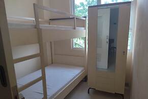 OYO 93927 Apartemen Gateway Pasteur By Taufan