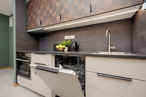 Bałuckiego Apartment Warsaw by Renters