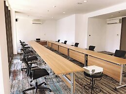 Mangkuluhur Residences by Lorin