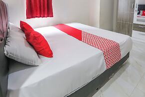 OYO 93948 Bunda Rachma Rooms