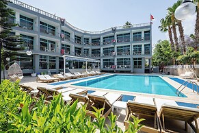 Moda Suit Hotel