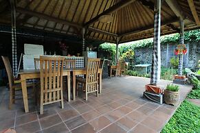 Belvilla Ratna Resort Ubud PalaceNearUbud Palace