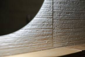 Vintage Romance Patio Apt by Oteego