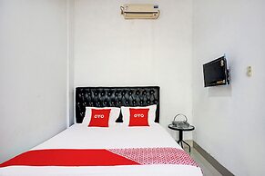 Spot ON 93947 Bahagia Guest House