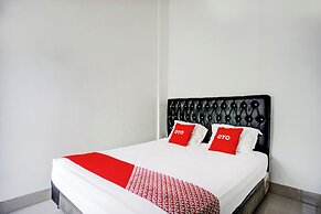 Spot ON 93947 Bahagia Guest House