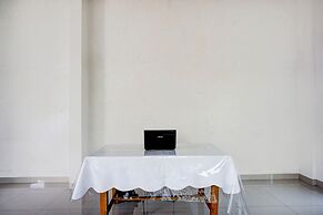 Spot ON 93947 Bahagia Guest House