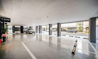 Hound Hotel Gumi indong