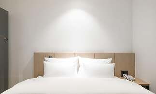 Hound Hotel Gumi indong