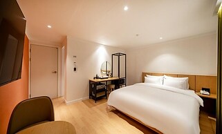 Hound Hotel Gumi indong