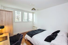 Lovely 2 Bed Apartment in Birmingham
