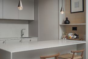 Molum Hotel & Residences