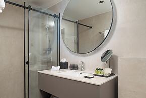 Molum Hotel & Residences