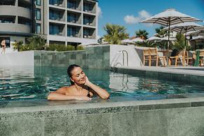 Molum Hotel & Residences