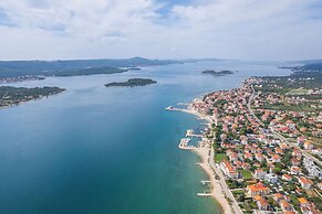 Molum Hotel & Residences