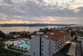 Molum Hotel & Residences