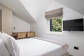 Molum Hotel & Residences