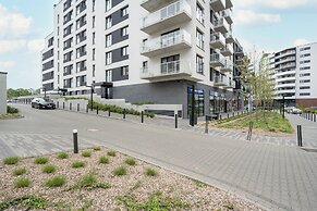 Białowieska Apartment Wrocław by Renters