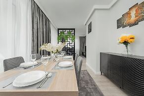 Białowieska Apartment Wrocław by Renters