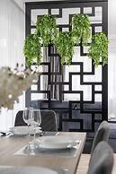 Białowieska Apartment Wrocław by Renters