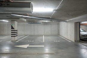 Białowieska Apartment Wrocław by Renters