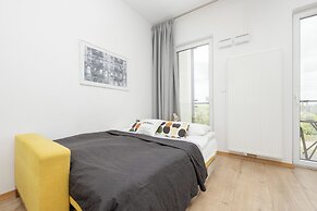 Studio With Parking in Wola by Renters