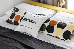 Studio With Parking in Wola by Renters