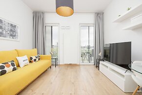 Studio With Parking in Wola by Renters