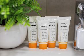 Studio With Parking in Wola by Renters