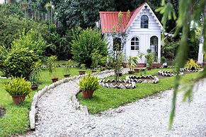 The Baradighi Bungalow - A Heritage Tea Resort