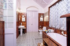 The Baradighi Bungalow - A Heritage Tea Resort