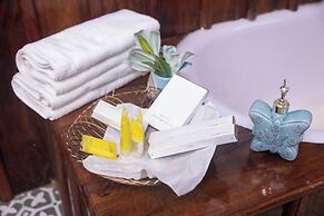 The Baradighi Bungalow - A Heritage Tea Resort