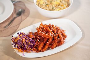 The Baradighi Bungalow - A Heritage Tea Resort