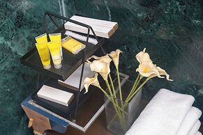 The Baradighi Bungalow - A Heritage Tea Resort