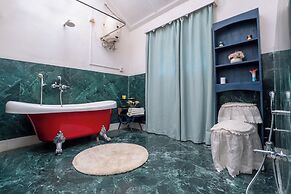 The Baradighi Bungalow - A Heritage Tea Resort