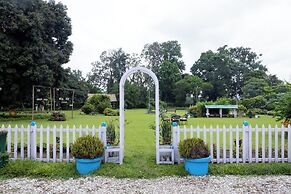 The Baradighi Bungalow - A Heritage Tea Resort