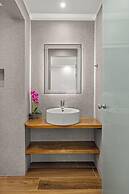 ammos stegna studios