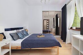 Apartment With Pool by Renters Prestige